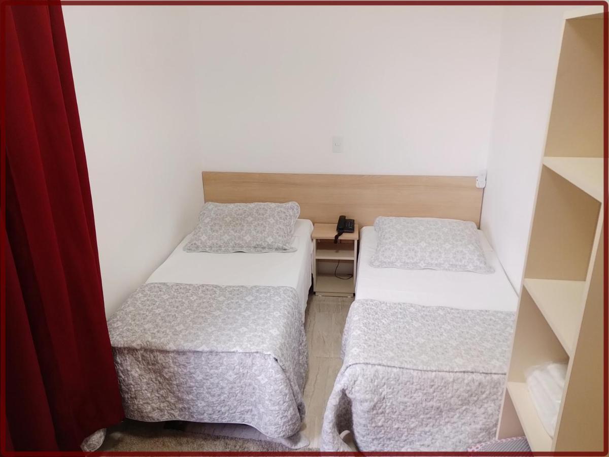 Hotel Anjos Ltda 그라바타이 외부 사진