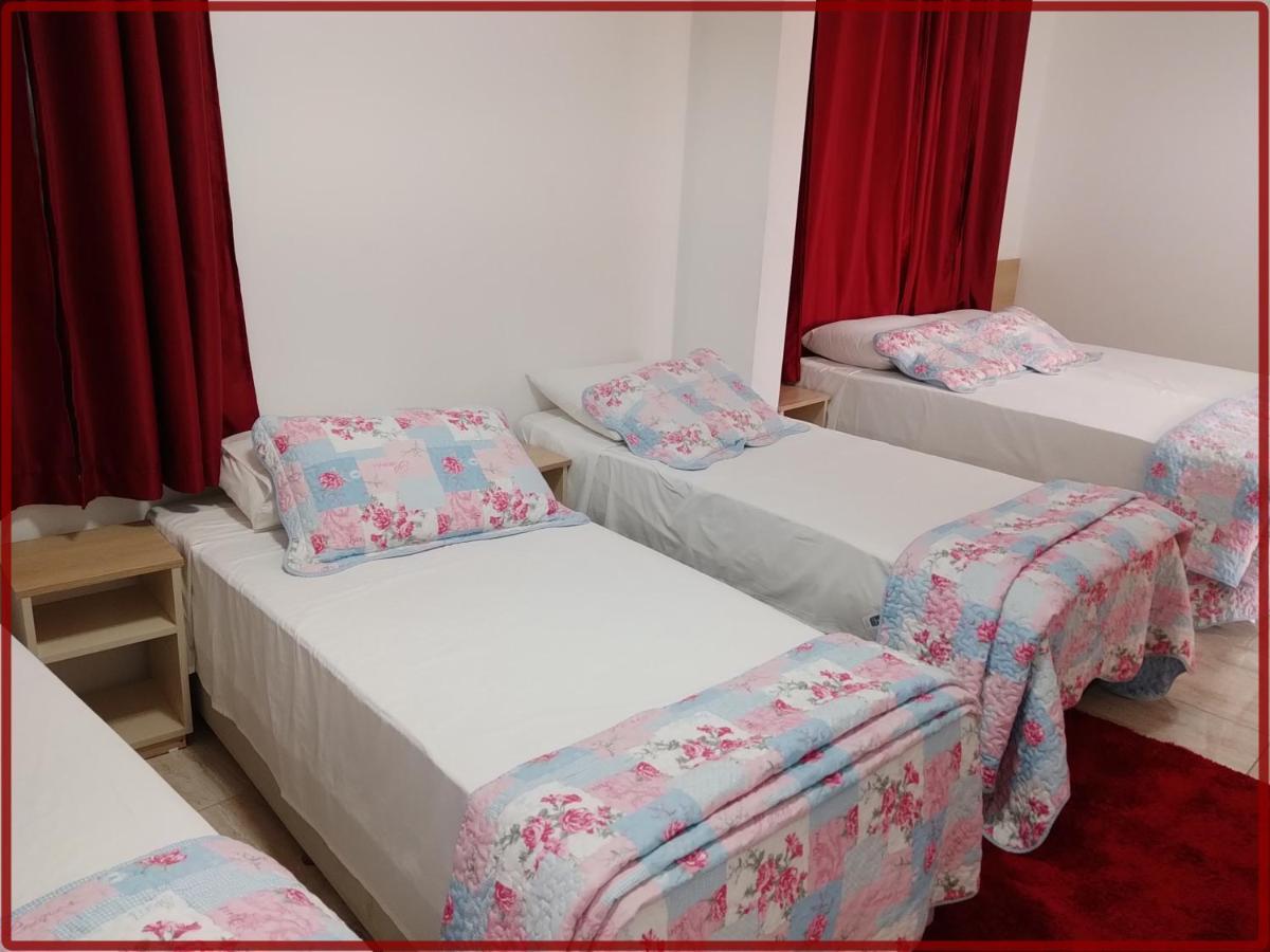 Hotel Anjos Ltda 그라바타이 외부 사진